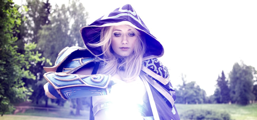 hots jaina